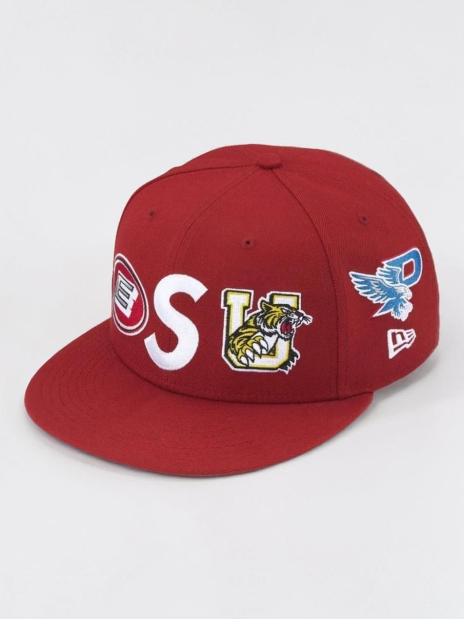 NEW ERA X SUPREME RED