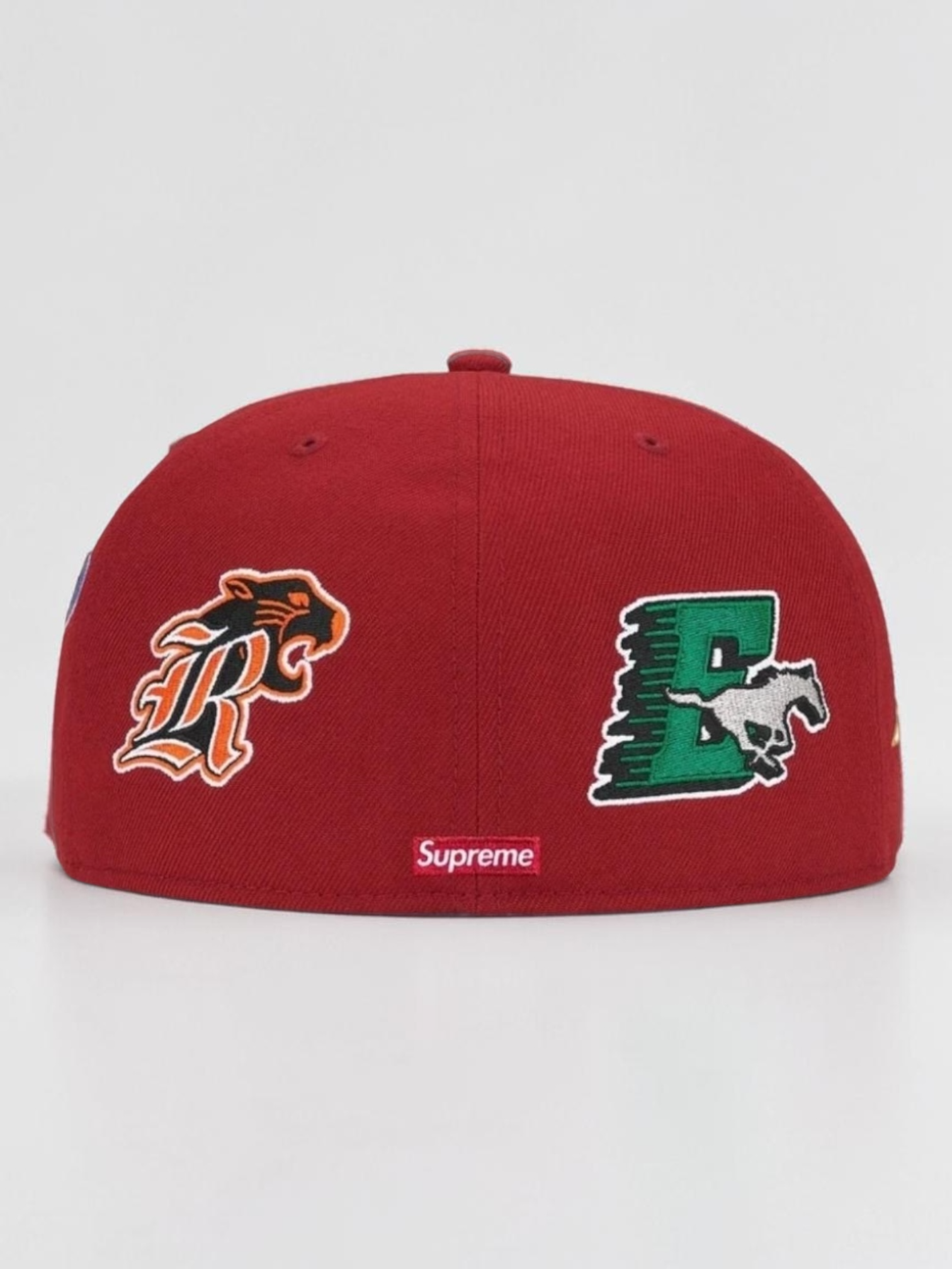 NEW ERA X SUPREME RED